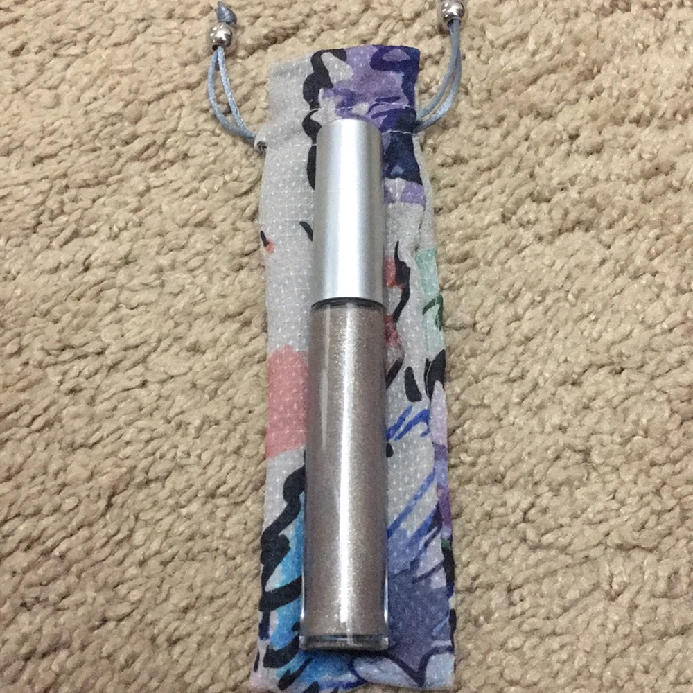 💫”Armani cosmetics” eye tint, full size, new